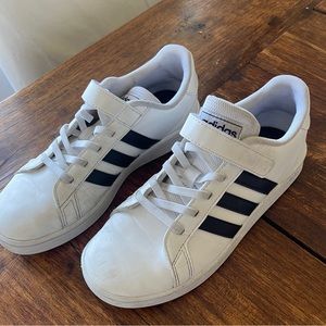 ADIDAS size 3 - see photos for minor scuffing